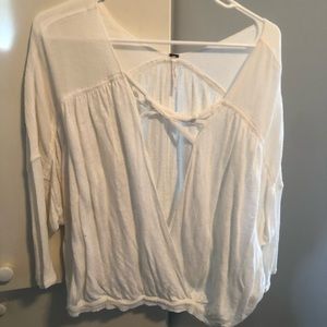 FREE PEOPLE white blouse vneck
